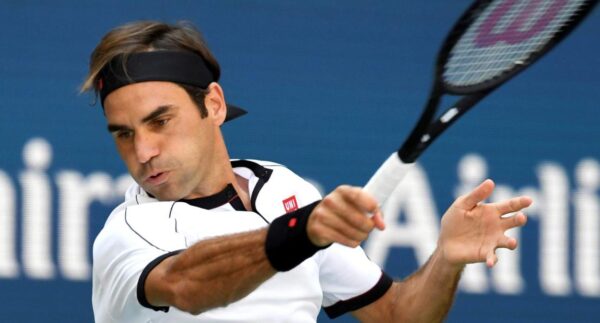 Roger Federer forehand